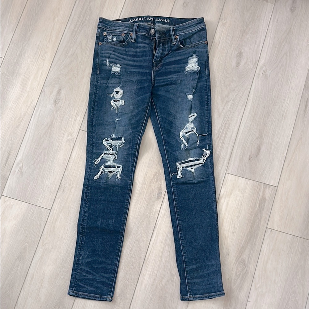 American Eagle Distressed Skinny Jeans Women’s 30x32 EUC